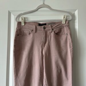 Pantalón nuevo / New pants